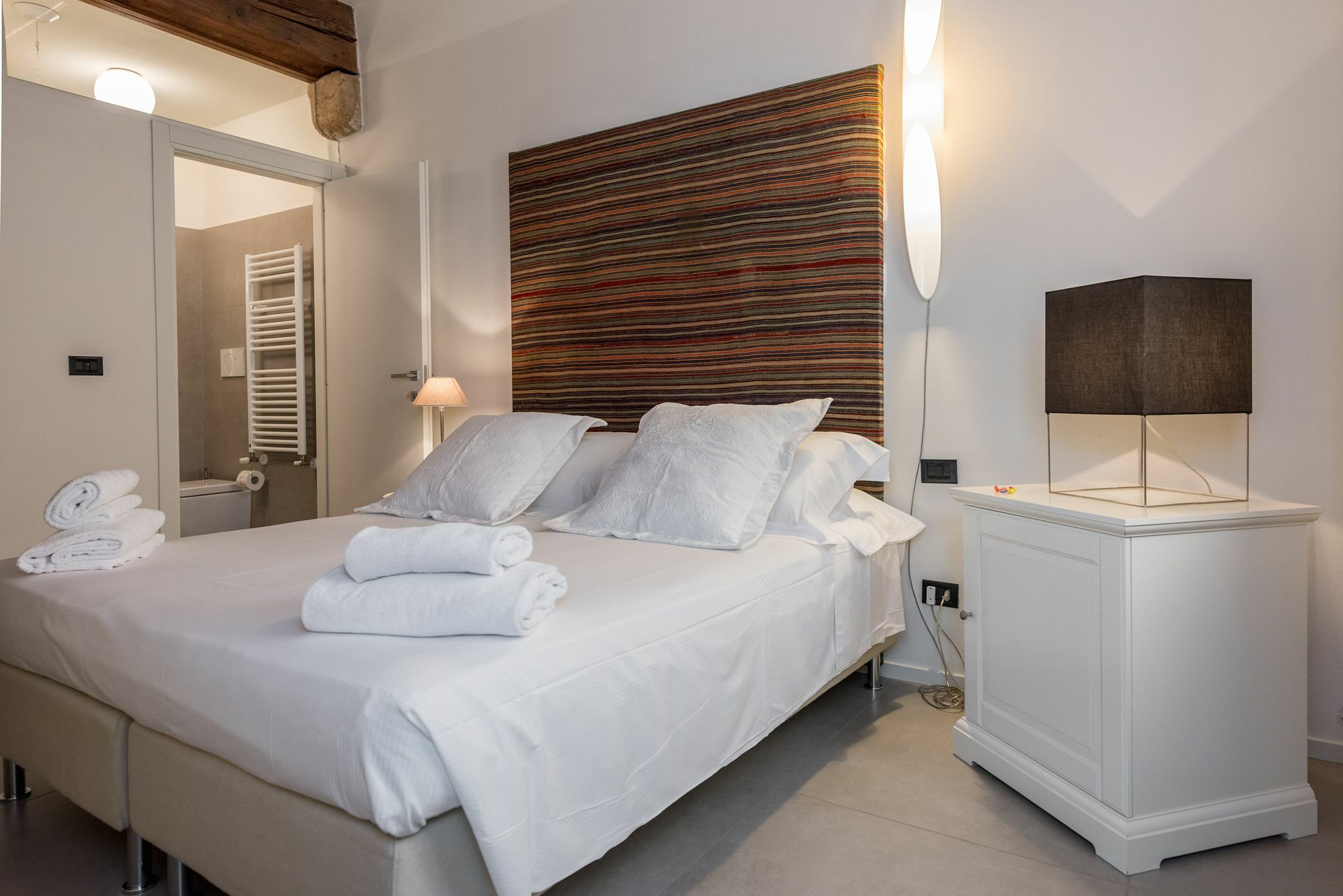 Il Vicolo Aparthotel ヴェローナ エクステリア 写真