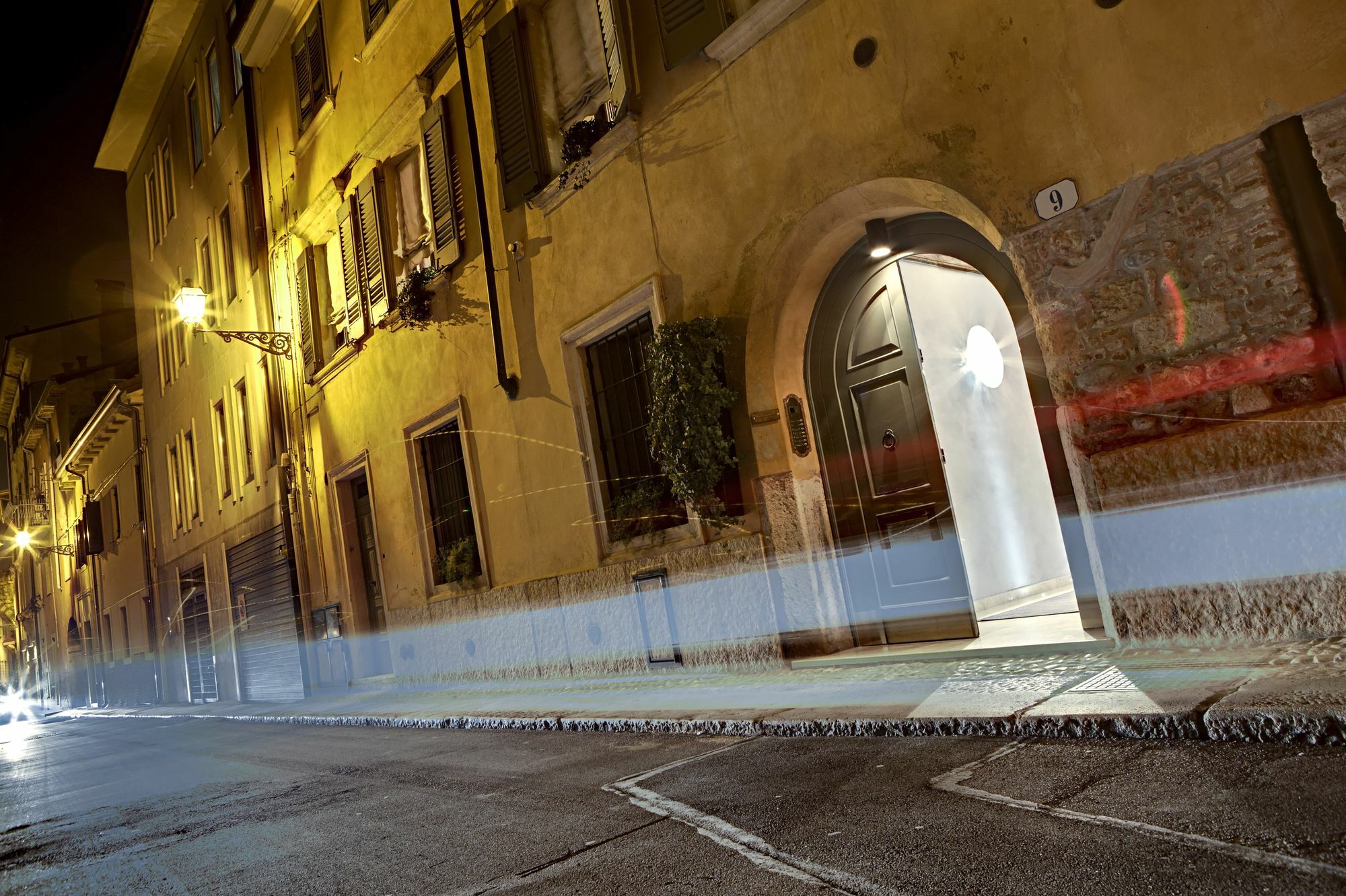 Il Vicolo Aparthotel ヴェローナ エクステリア 写真